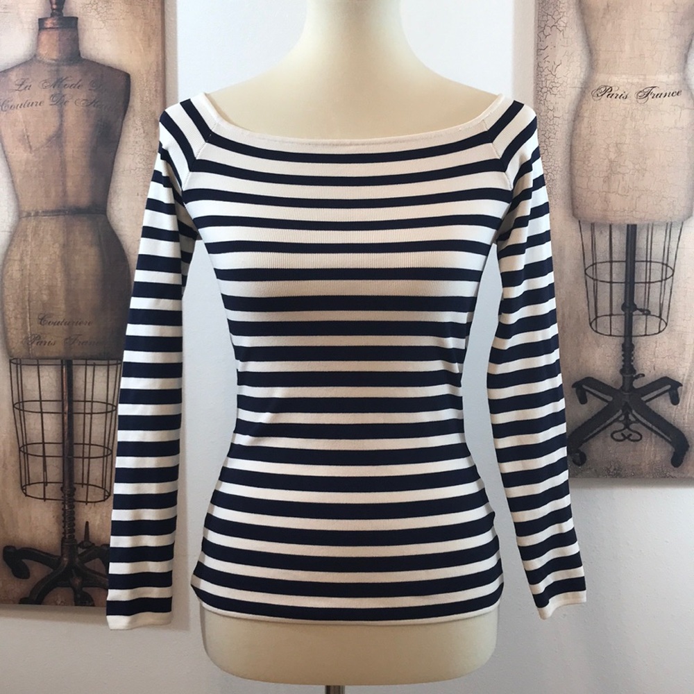 Ivory & Navy Blue 3/4 Sleeves Bodycon Shirt